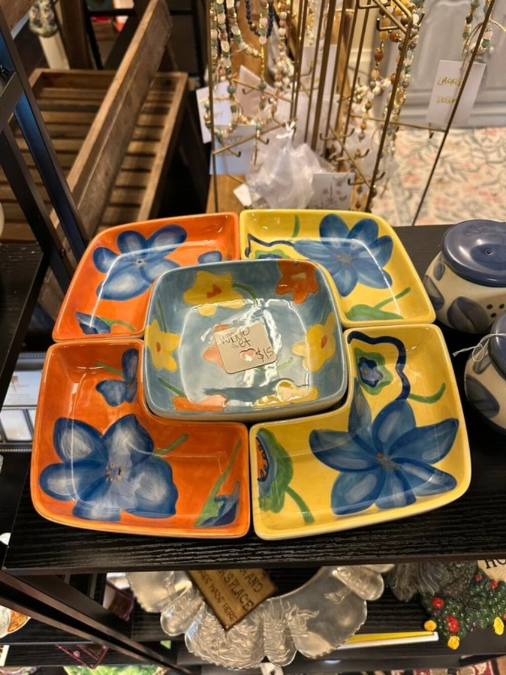 Avon serving dish set of 5